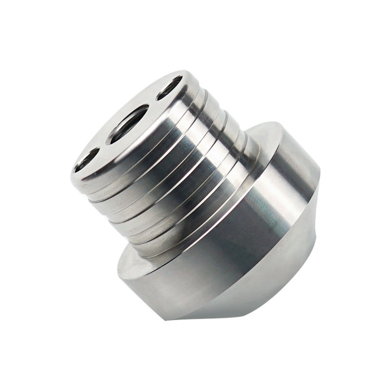 What does the engine compression ratio mean? Which is better, a high or low compression ratio?